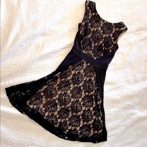 Elegant Black Lace Dress